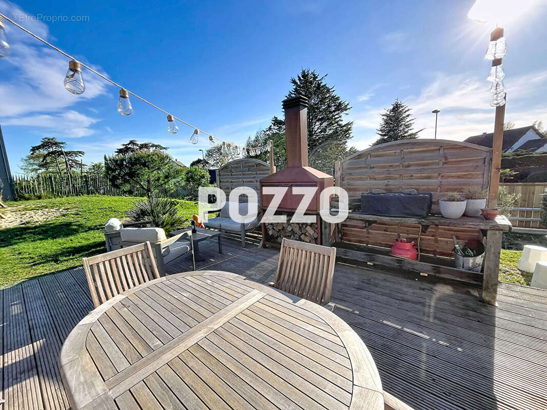 Maison à SAINT-JEAN-LE-THOMAS