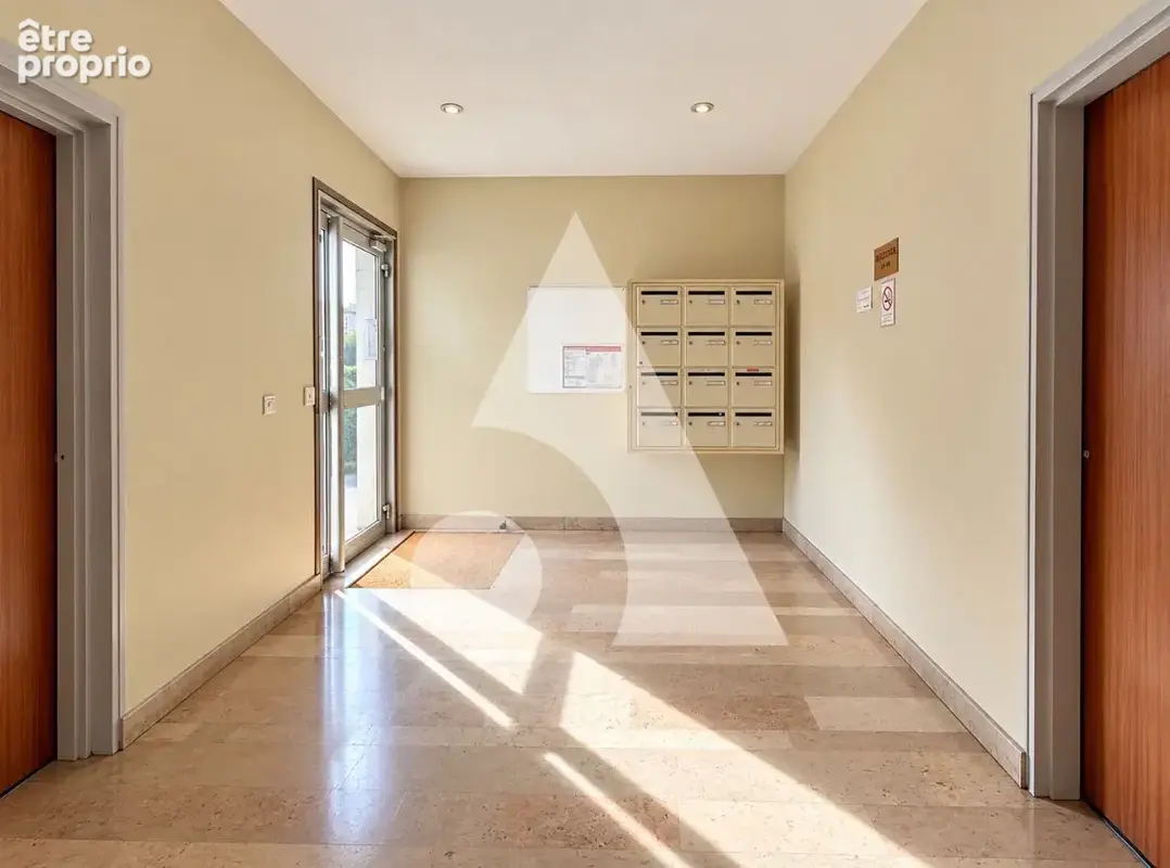 Local commercial Evreux 85 m2 - photo 14