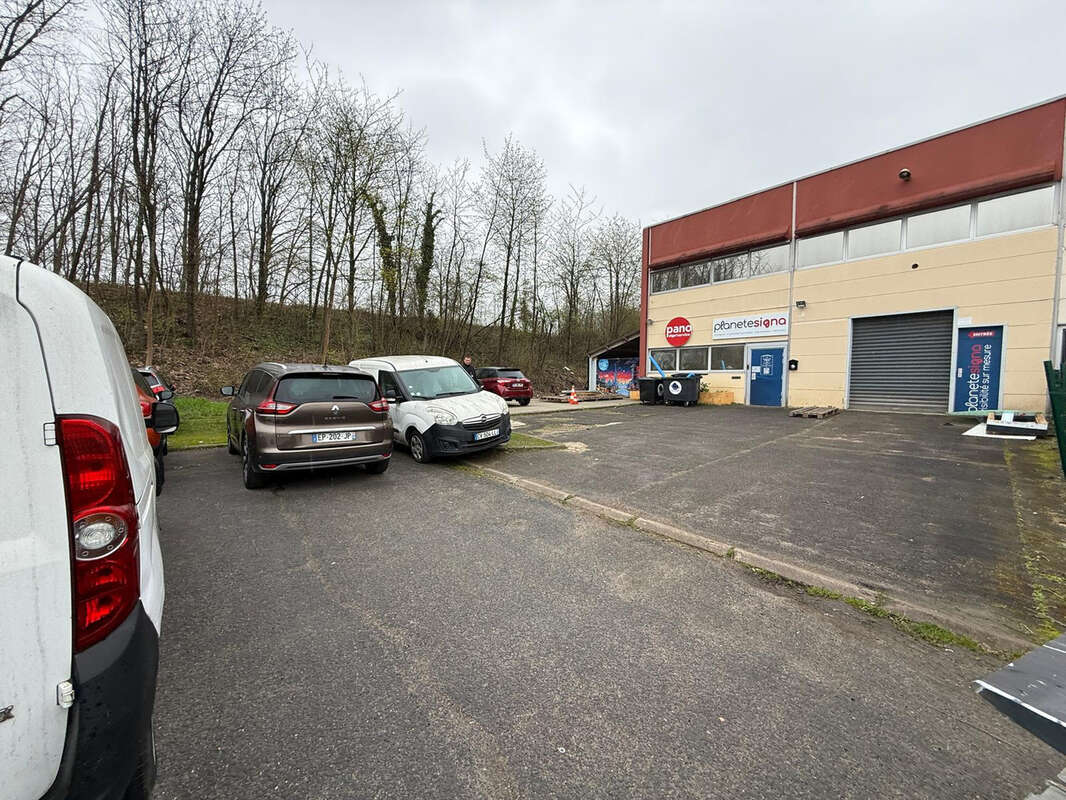 Commerce à NOISY-LE-GRAND