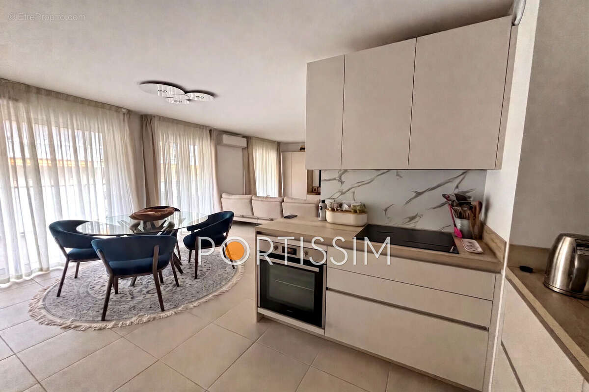 Appartement à CAGNES-SUR-MER