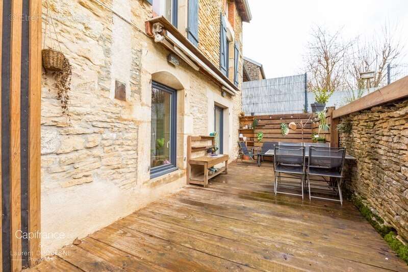 Maison à SELONGEY