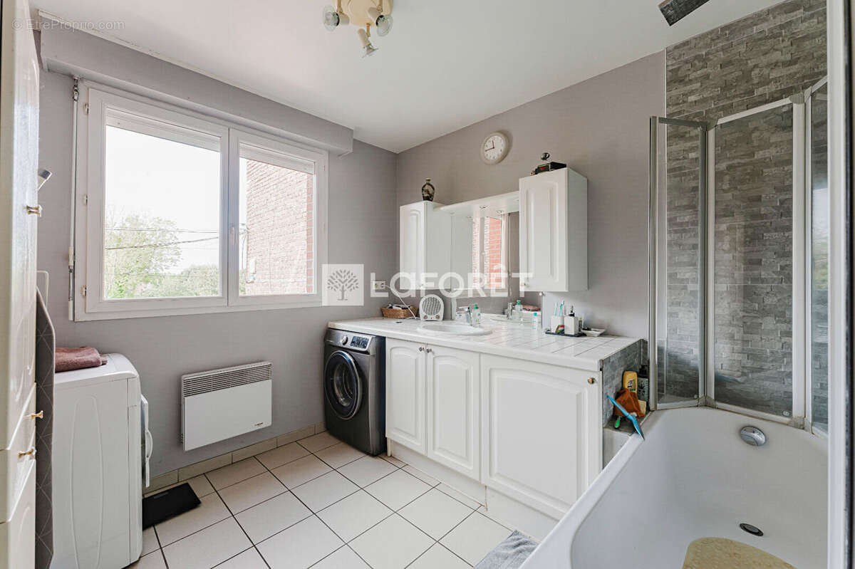 Maison à LAMBRES-LEZ-DOUAI