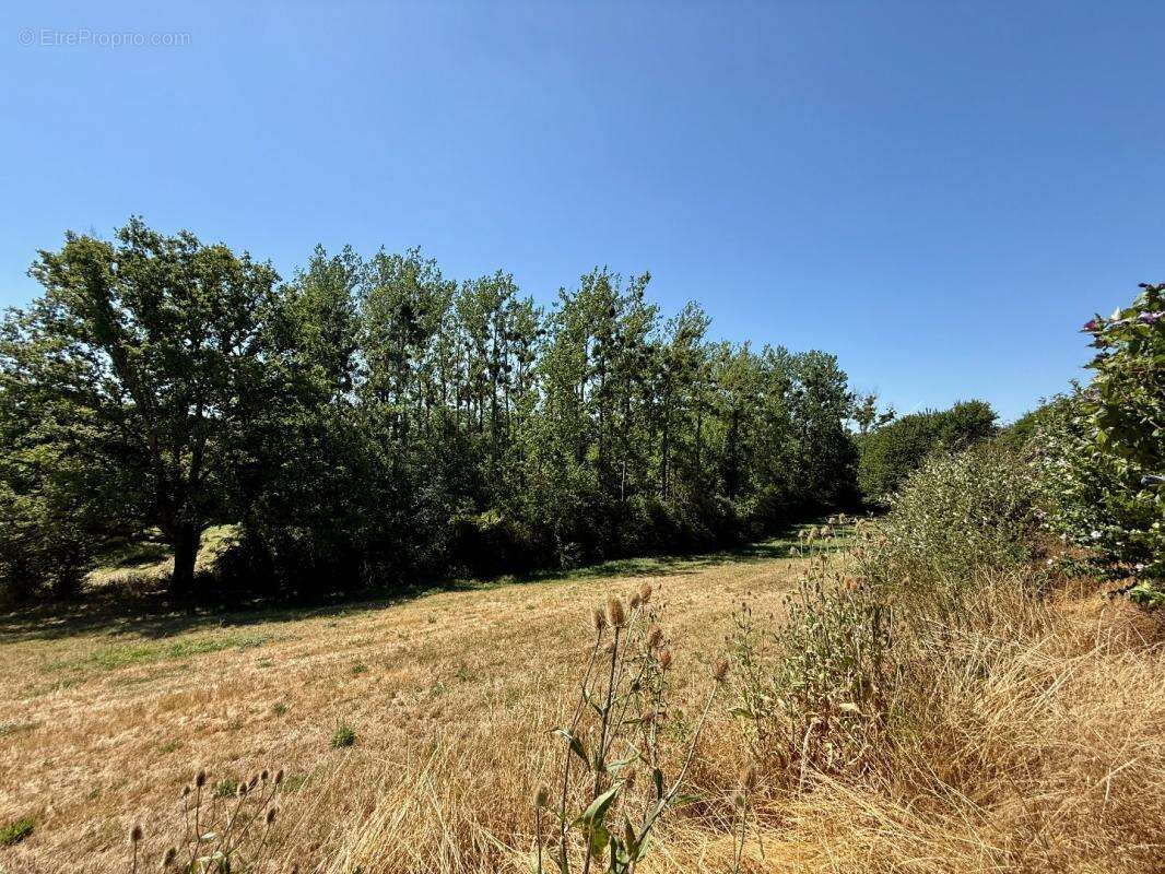 Maison à LE BOUCHAGE