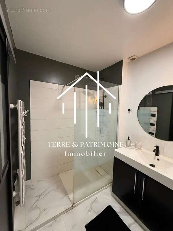 Appartement à AUBENAS