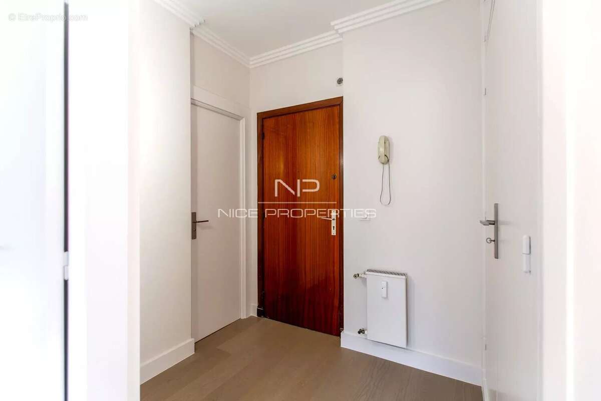 Appartement à BEAULIEU-SUR-MER