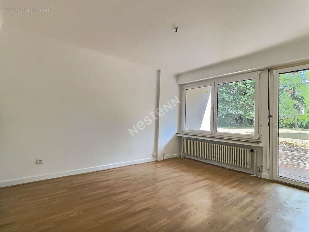 Maison familiale- Saint Avold -7 chambres- 233 m2- Terrain 16.85 ares - photo 10