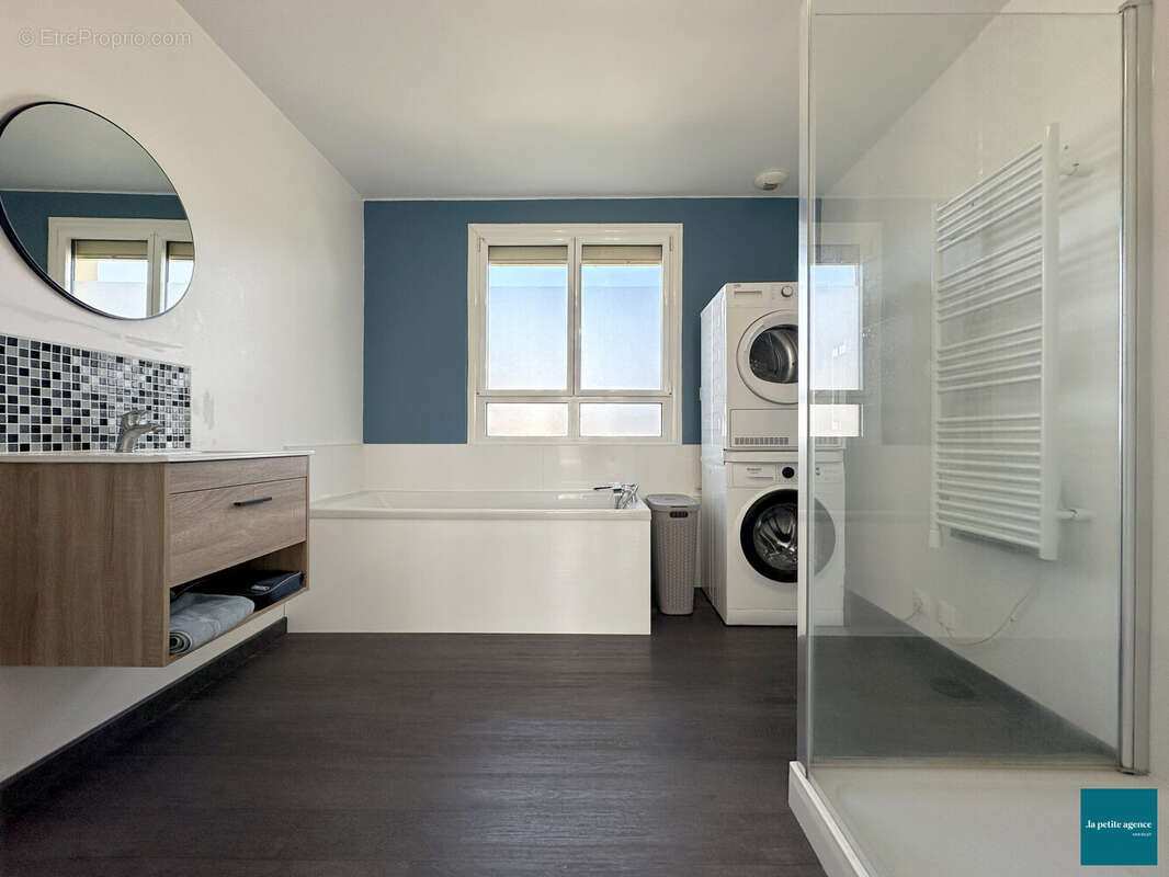 Maison à QUERQUEVILLE