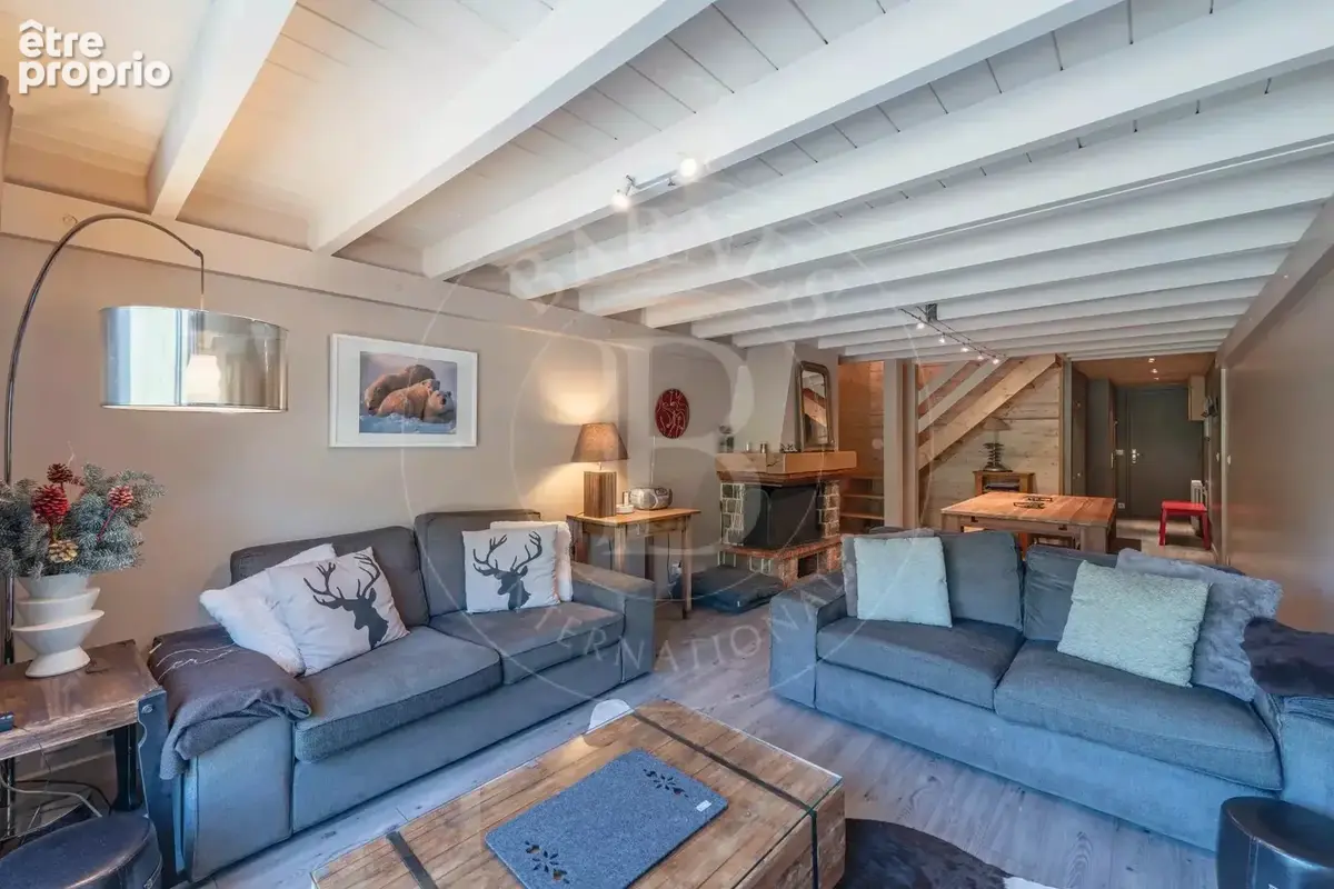 Triplex avec cheminée - Résidence Galerie des Cimes - Les Allues - photo 4
