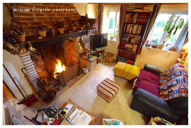 Maison à RIVIERE-SAAS-ET-GOURBY