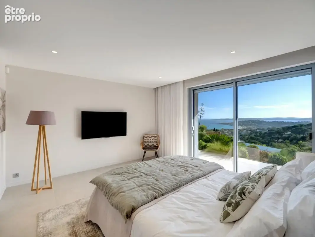 Sainte Maxime - Nartelle - Villa contemporaine d’exception – Vue mer panoramique - photo 10