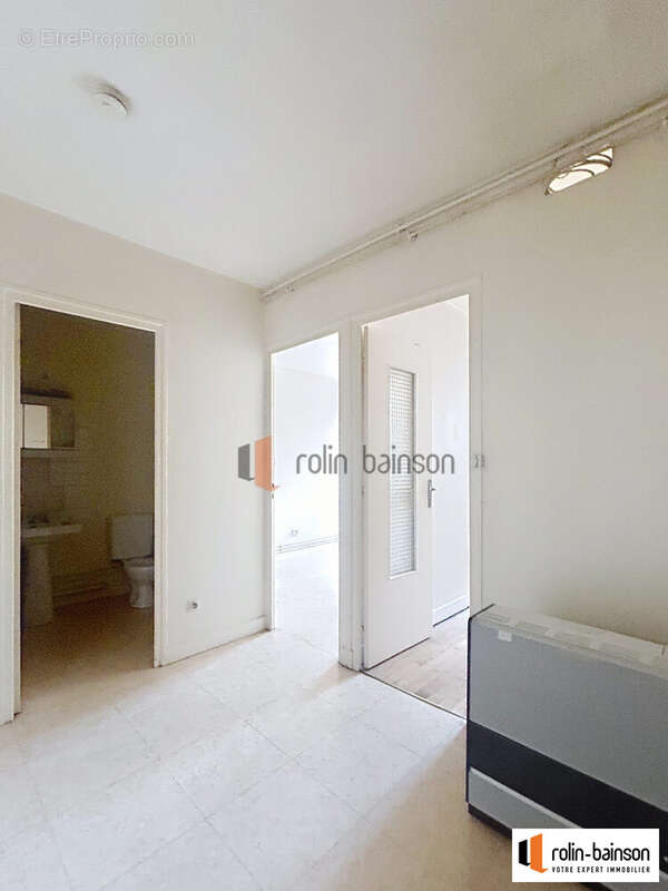 Appartement 53 m² à Lyon-6e  - photo 2