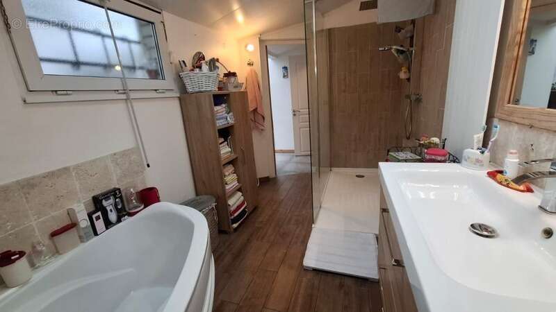 Maison à SAINT-QUENTIN