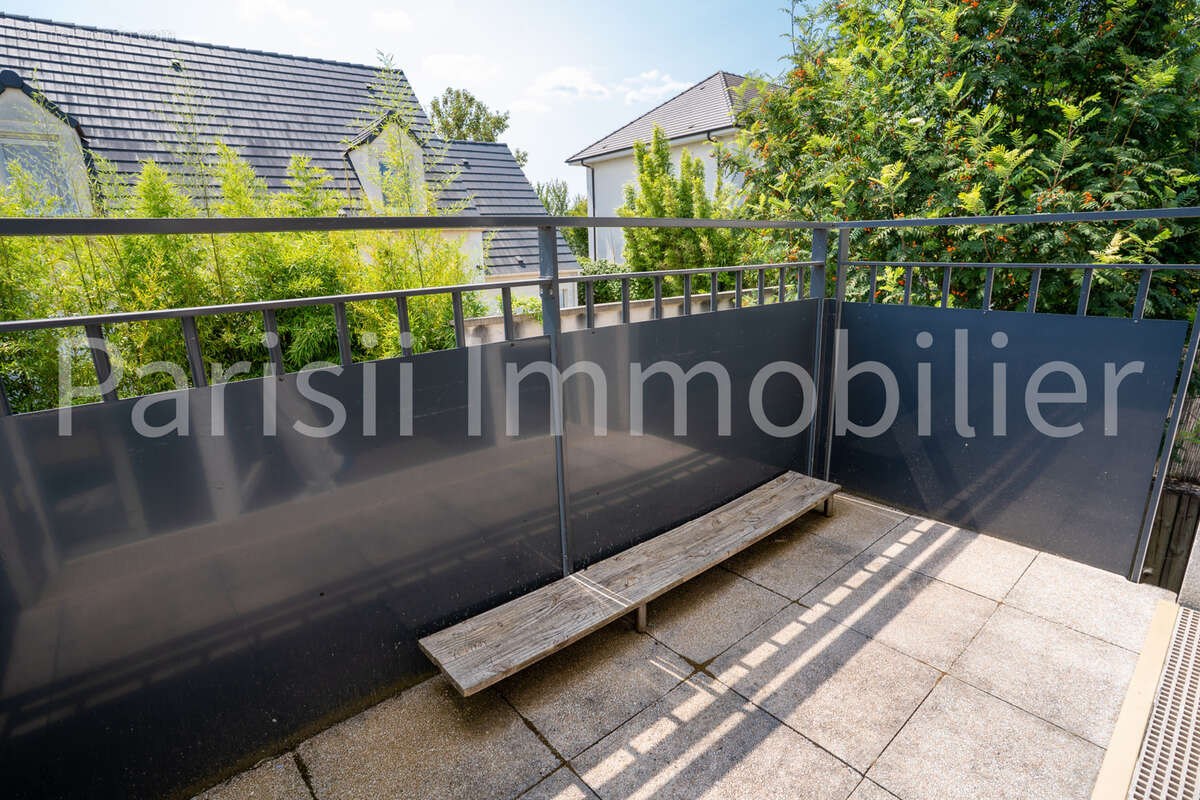 Appartement - 2 pièces - 45,42m2 - secteur haut et centre - Cormeilles-en-Parisis - photo 9