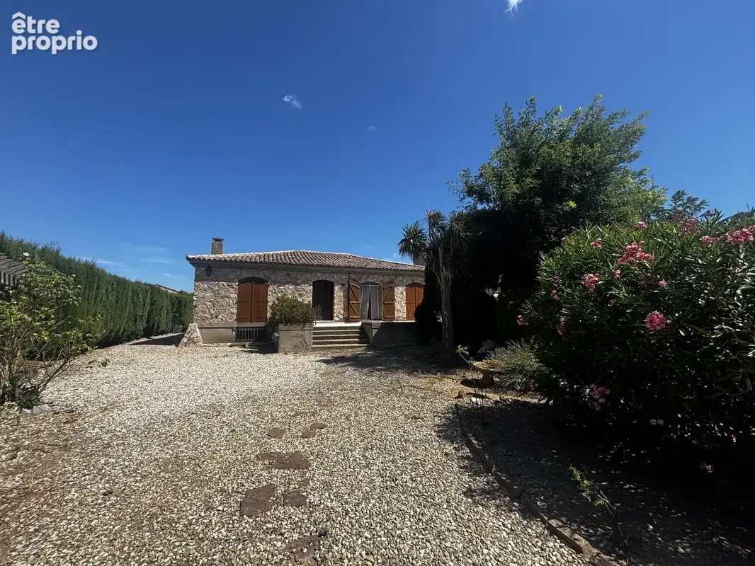 Vias - maison independante - 4 chambres - terrain 1550m2 avec piscine et garage - photo 3