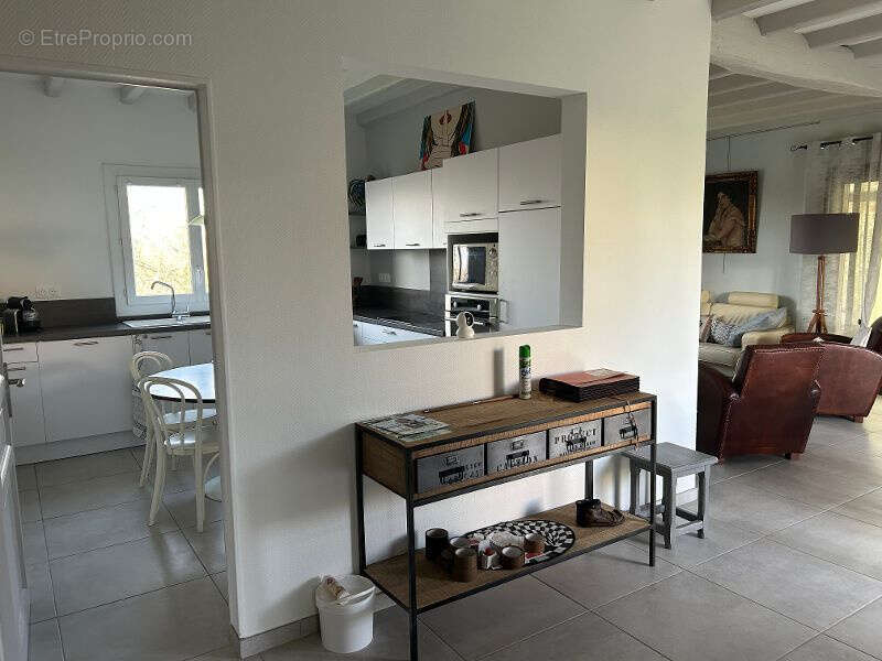 Maison à CUBZAC-LES-PONTS