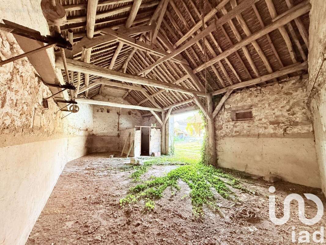 Photo 5 - Maison à CHATENAY-SUR-SEINE