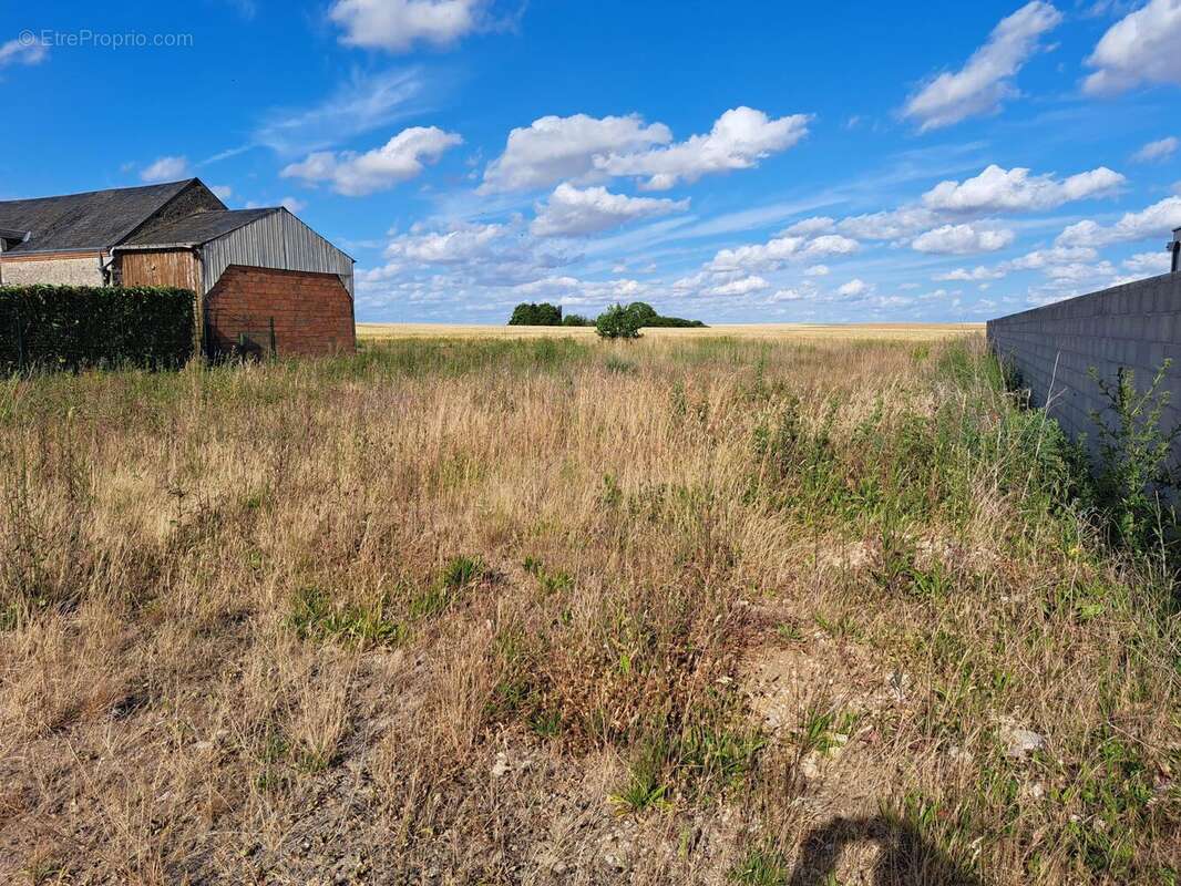 Photo 4 - Terrain à CHILLEURS-AUX-BOIS