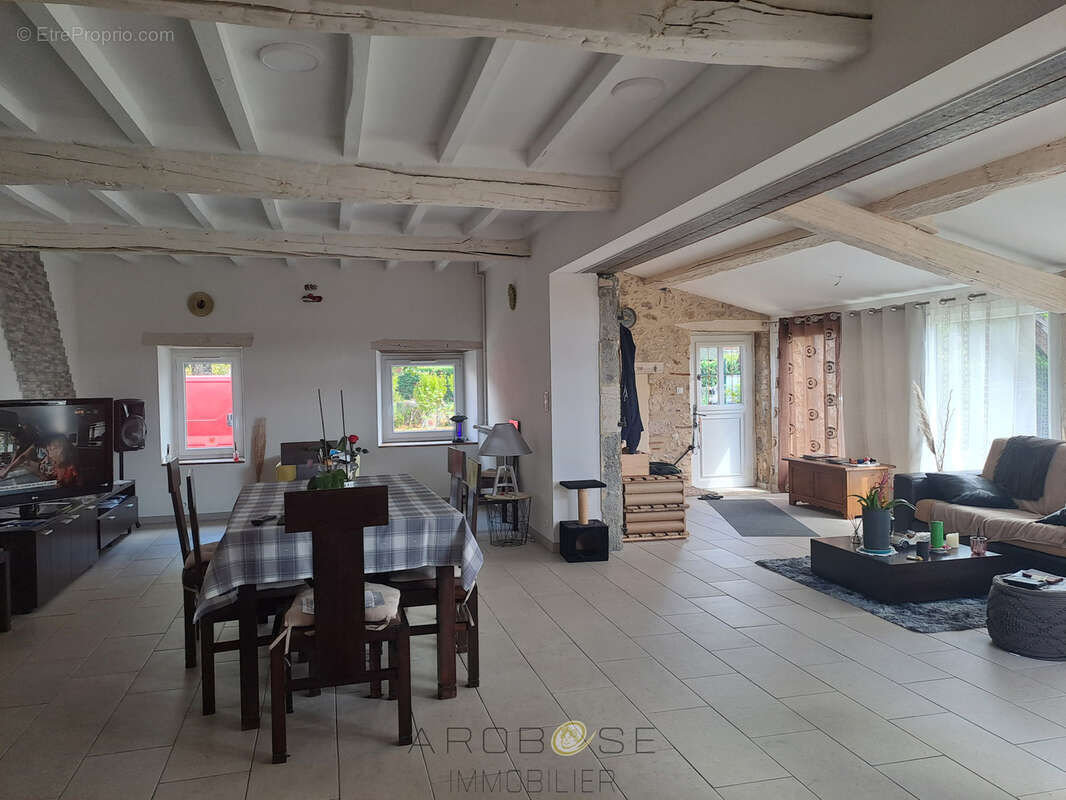 Maison à DAMAZAN