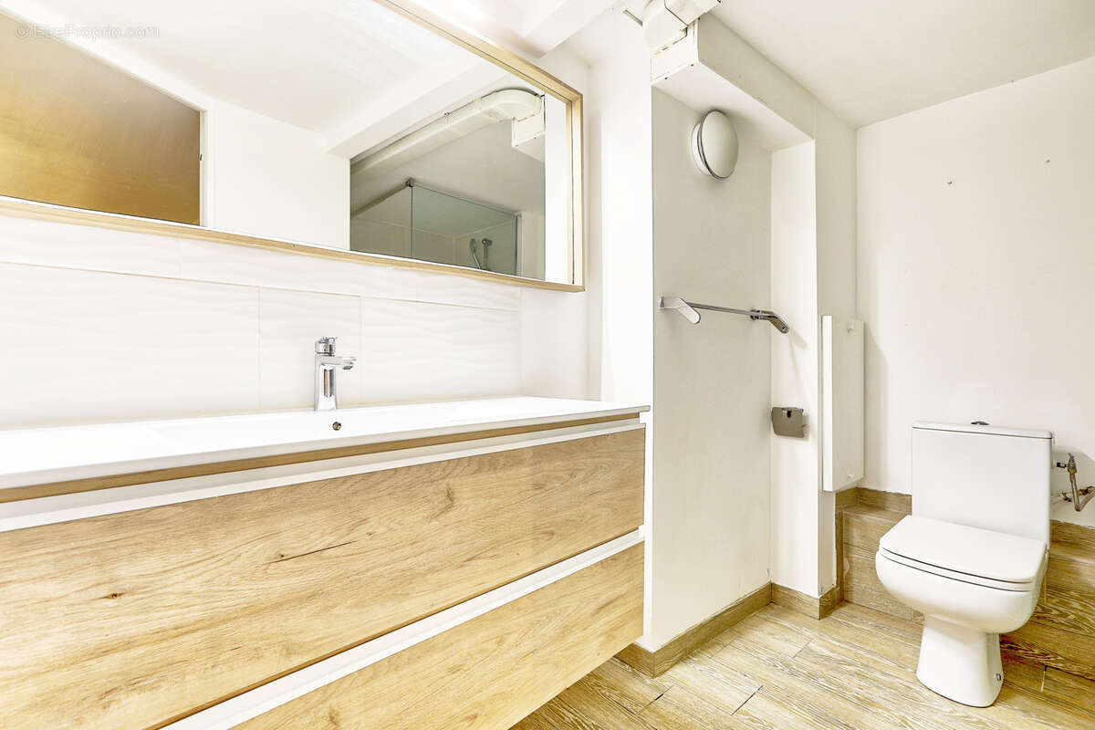 Appartement à PARIS-19E