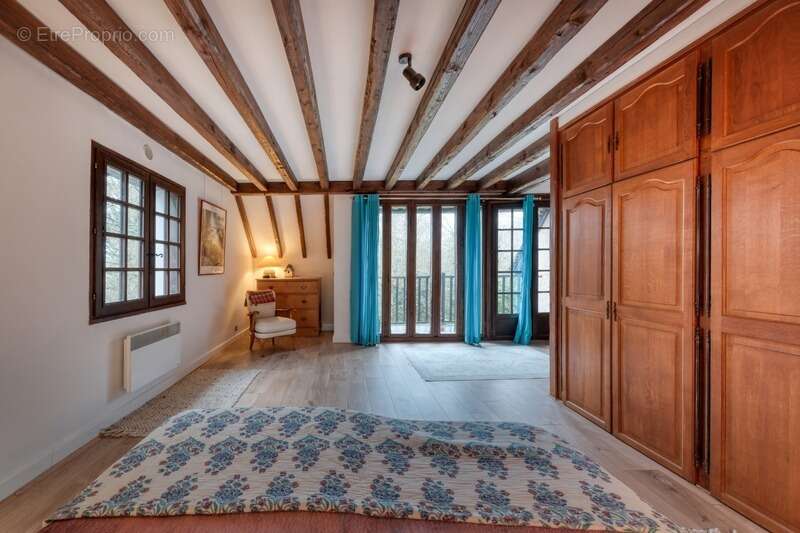 Maison à GIF-SUR-YVETTE