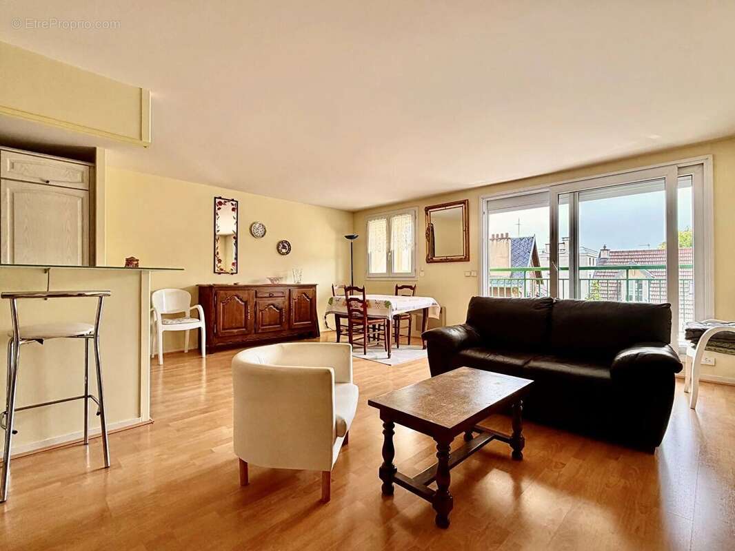 Appartement à BOIS-COLOMBES