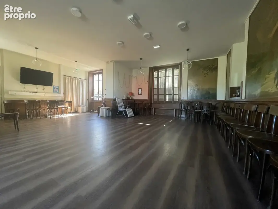 Local commercial de 116m2 a riom-es-montagnes - photo 5