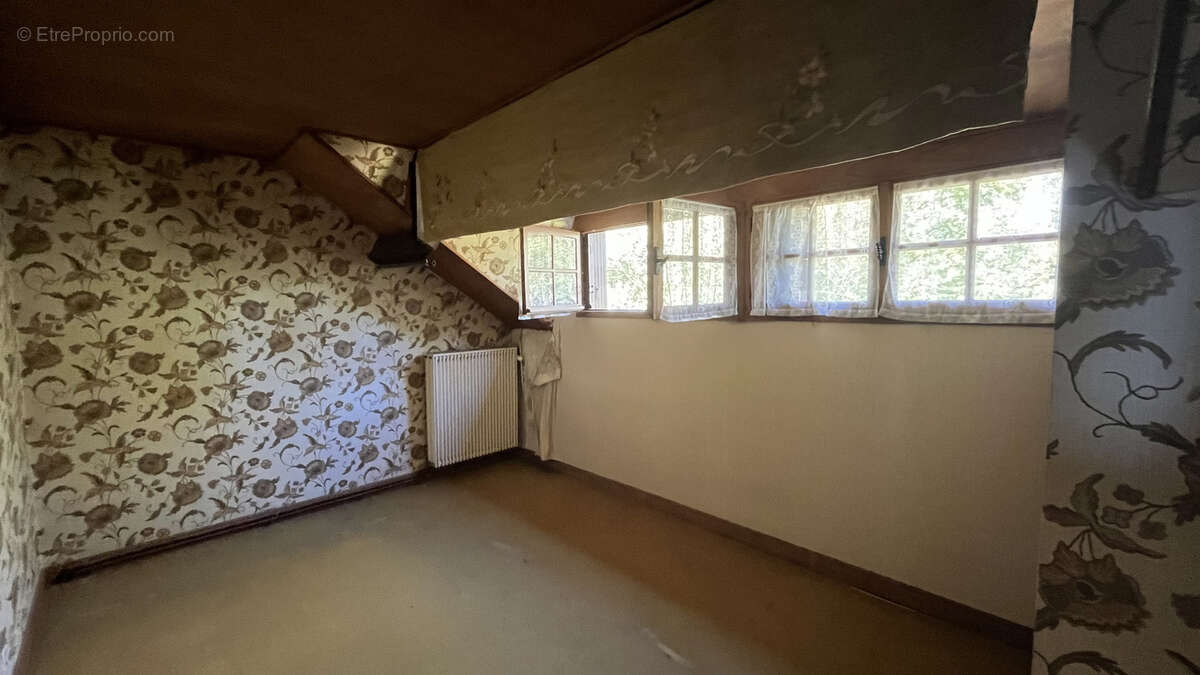 Maison à SEVERAC-L&#039;EGLISE