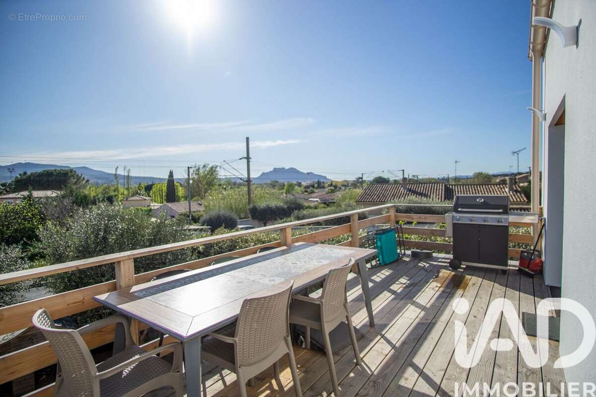 Photo 5 - Appartement à PUGET-SUR-ARGENS