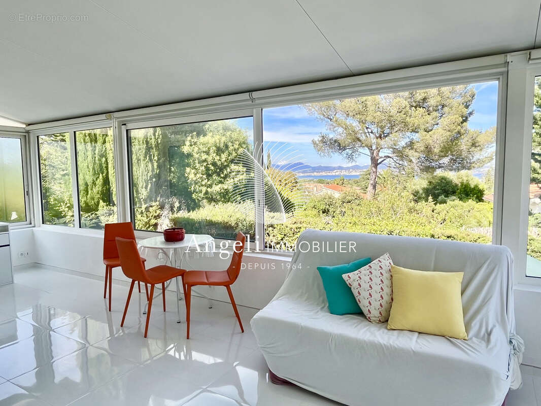Maison à FREJUS