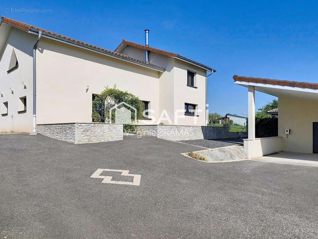 Photo 2 - Maison à CRECHES-SUR-SAONE