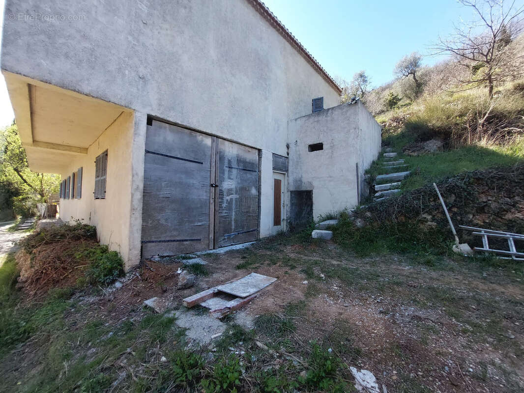 Maison à BREIL-SUR-ROYA