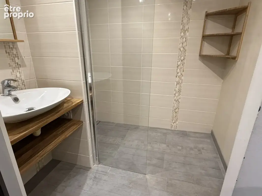 CUZORN, dans les côteaux, bel ensemble immobilier en pierre,  à quelques kilomètres de FUMEL et de ses commerc - photo 20