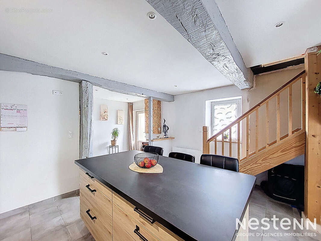 Maison à LARROQUE-ENGALIN