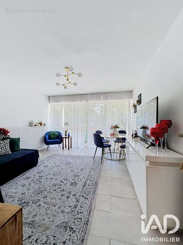 Commerce 67 m² à Limeil-Brevannes  - photo 6