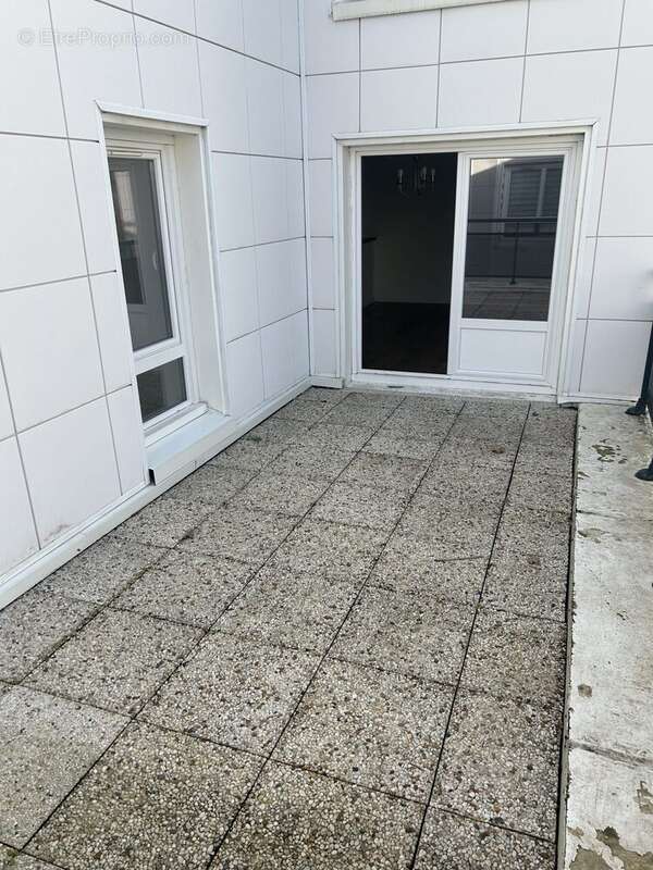 Appartement à MONTIGNY-LE-BRETONNEUX