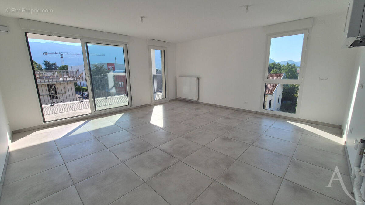 Appartement à EYBENS