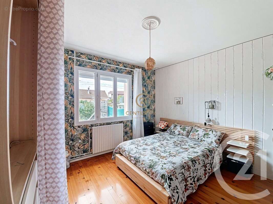 Maison à SAINT-PRIEST