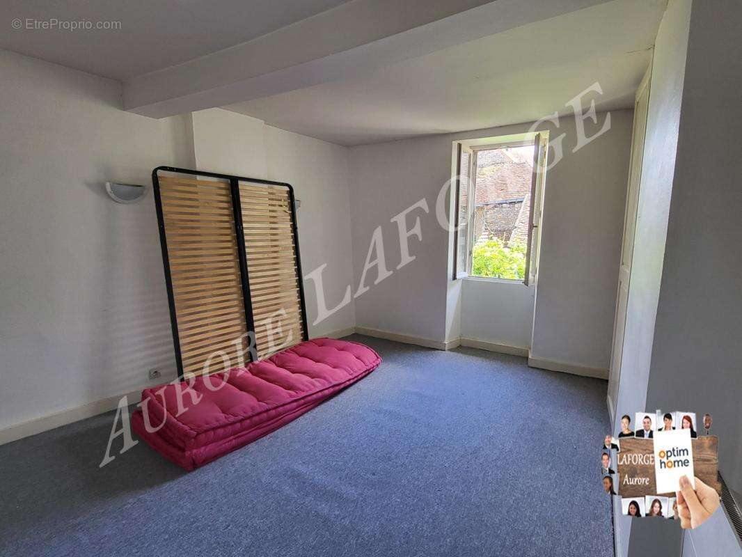 Appartement à vendre 8 pièces LE BLANC (36),20min de Saint Savin(86),1h de Chatellerault(86)et 1h de Chateauroux (36) - photo 7