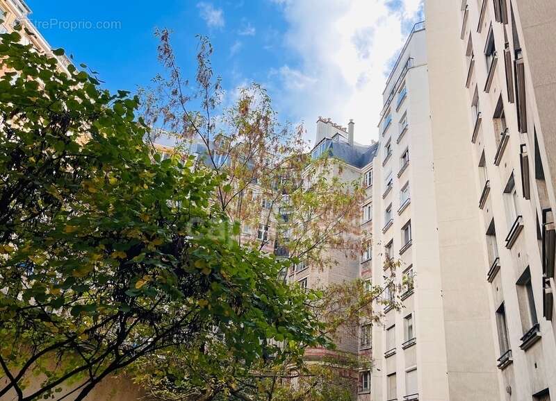 Appartement à vendre 3 pièces PARIS 16EME ARRONDISSEMENT (75) - photo 15