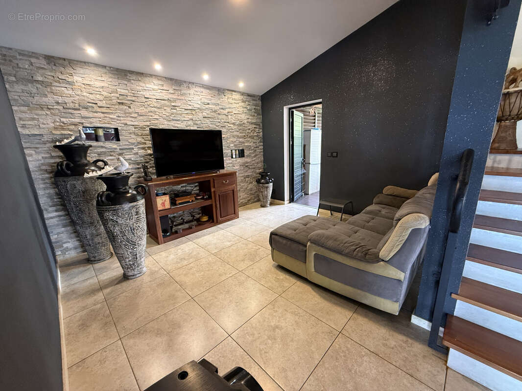 Maison à ENTRE-DEUX