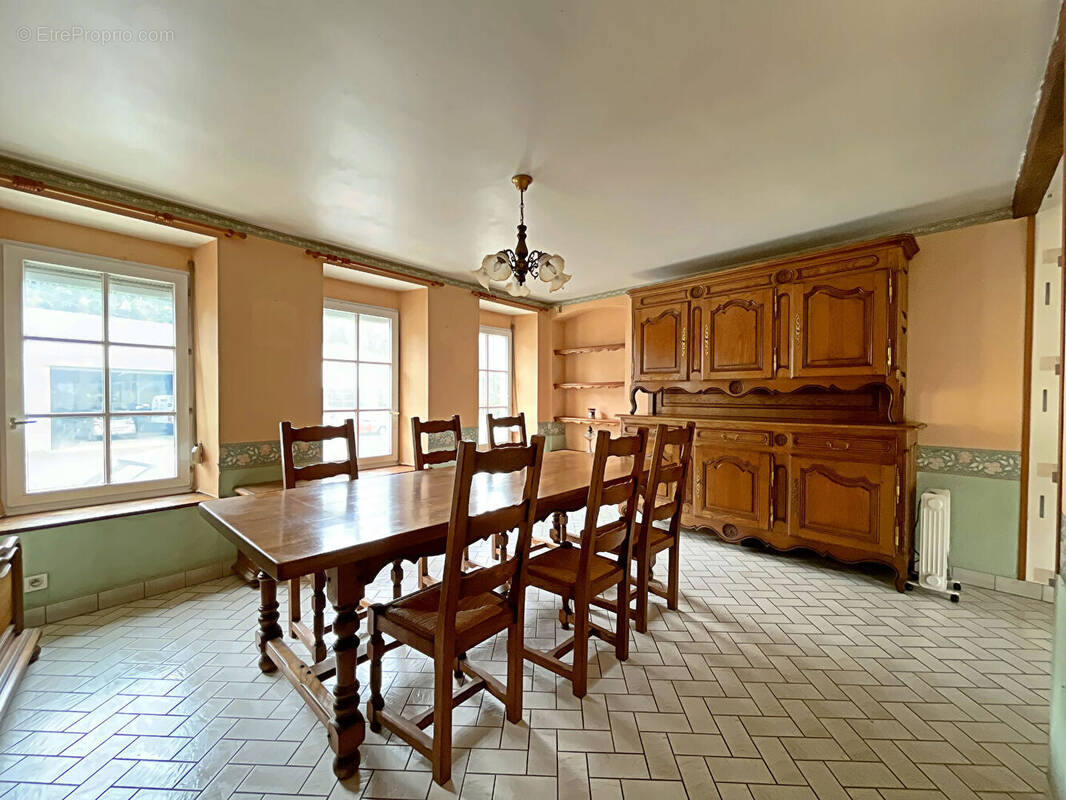 Maison à SIGNY-L&#039;ABBAYE