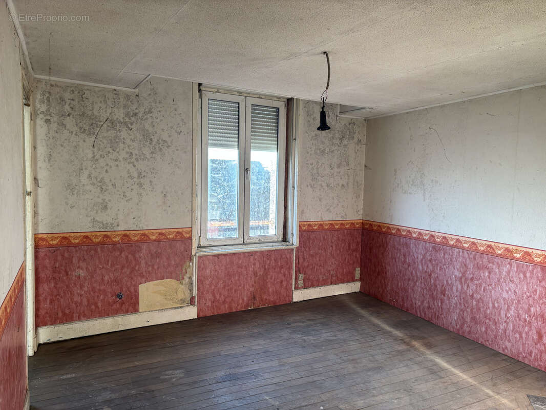 Appartement à SERMAIZE-LES-BAINS