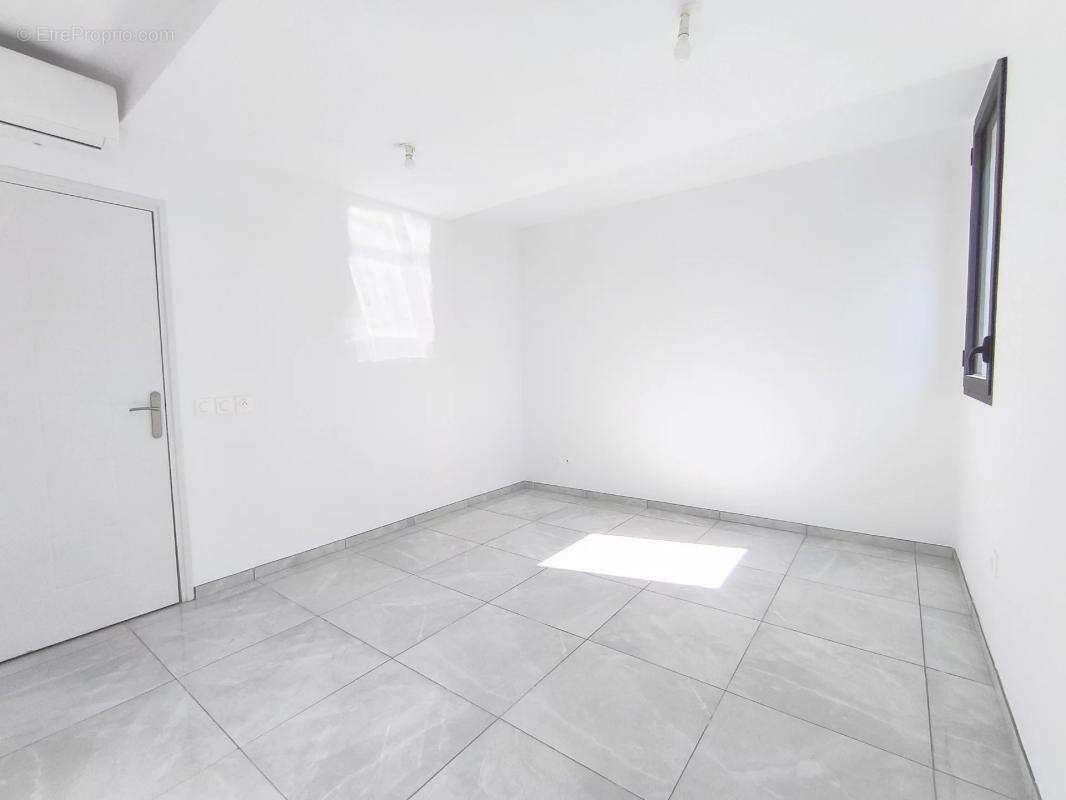 Appartement à SAINT-PIERRE