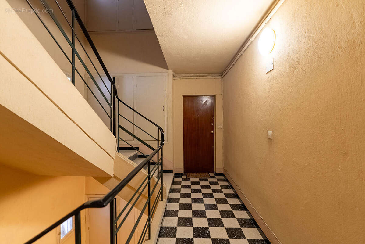 Appartement à CARCASSONNE