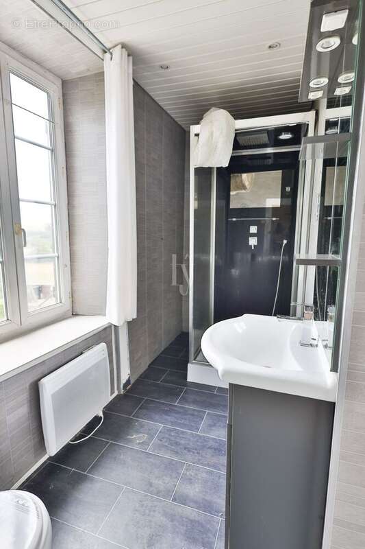 Maison à SAINT-GERMAIN-LES-BELLES