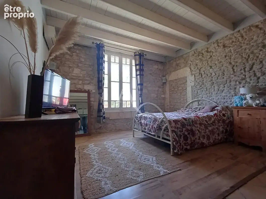 Maison à SAINT-NAZAIRE-SUR-CHARENTE