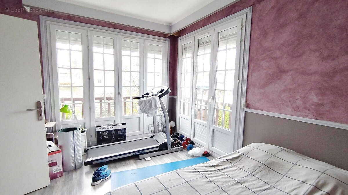 Maison à SAINT-OUEN-L'AUMONE