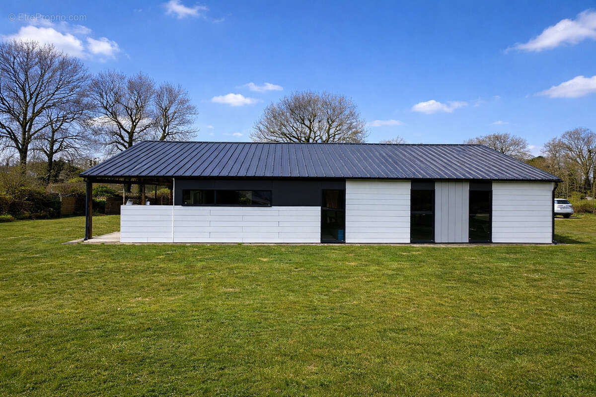 Maison à RIEC-SUR-BELON