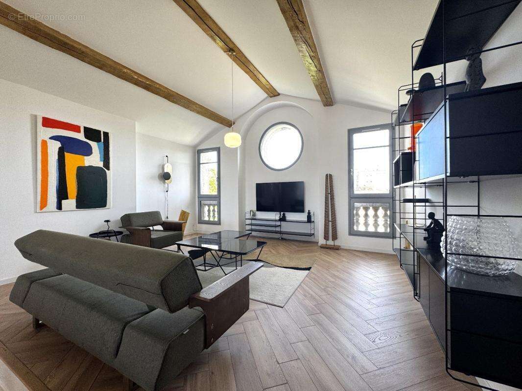 Appartement à NIMES
