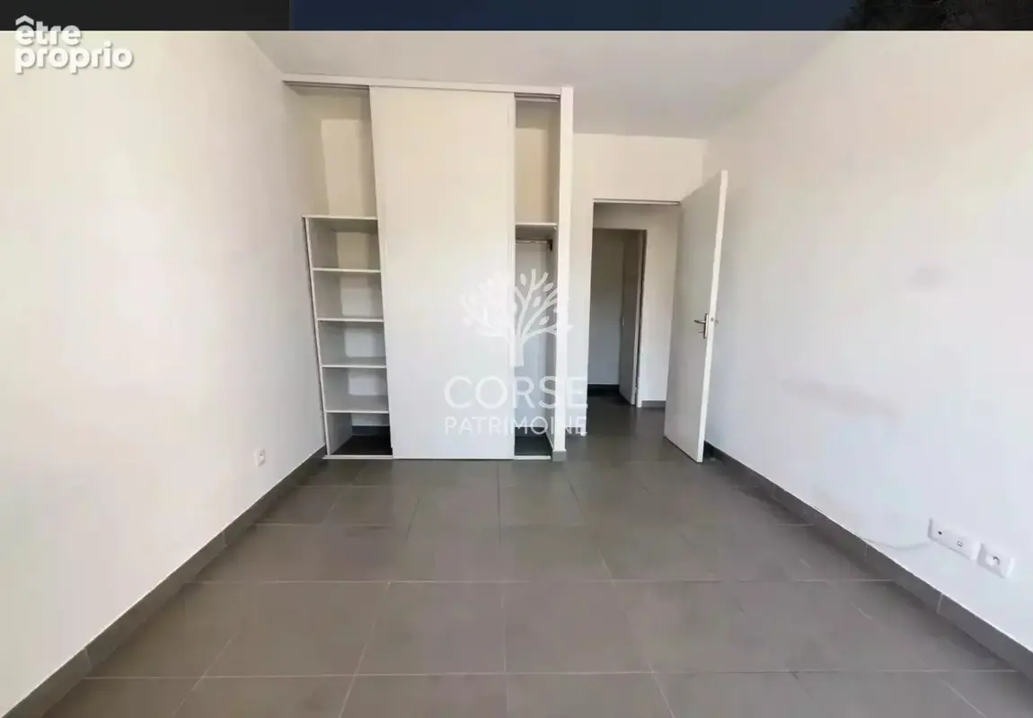 Appartement T4 Duplex avec jardin - photo 10